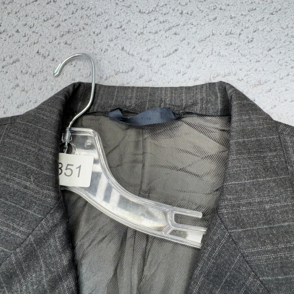 Burberry London Kensington Blazer Mens 46R Gray Chalk Stripe Wool Sport‎ Coat